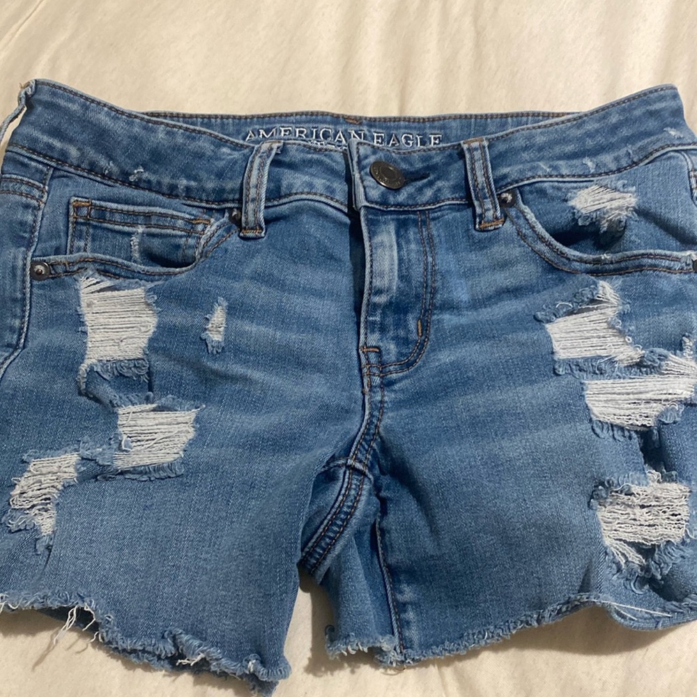 American Eagle Outfitters jean shorts ripped size 8